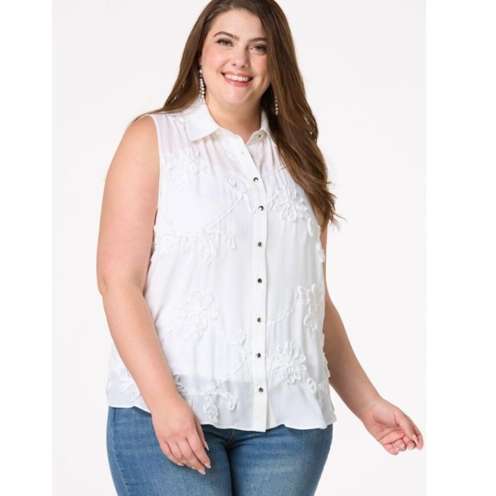 Cato White 3D Floral Tank - 18/20